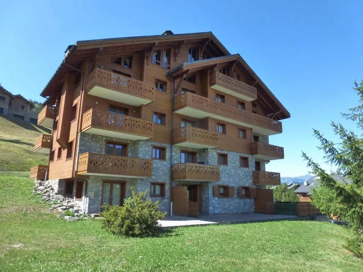 Chaleureux 3 Pieces Pour 4 Pers Avec Terrasse Aux Allues, Proche Ski Et Commerces - Fr-1-411-624 Les Allues France